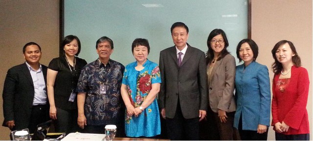 首都师范大学代表团与中国驻印尼参赞访问我校